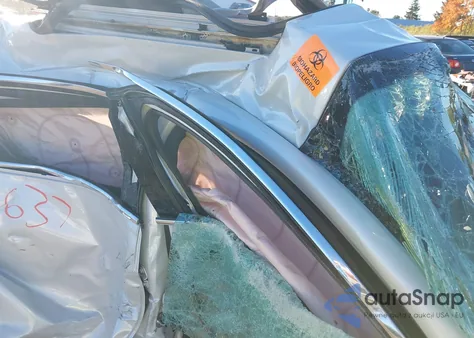 2016 Chevrolet Malibu Premier z USA, uszkodzony, nr VIN 1G1ZH5SX2GF275439